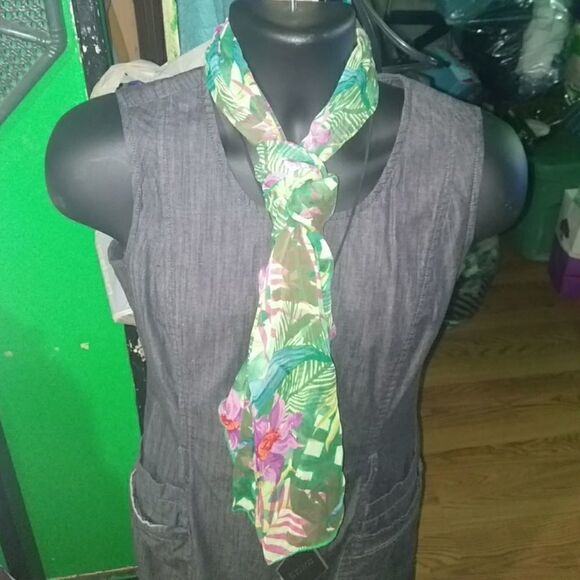 powder room Accessories - Floral scarf